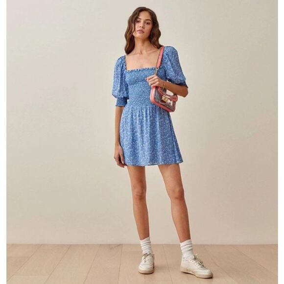 Reformation Dress Womens 10 Elle Smocked Mini Floral Blue Romantic Cottagecore - Picture 1 of 13